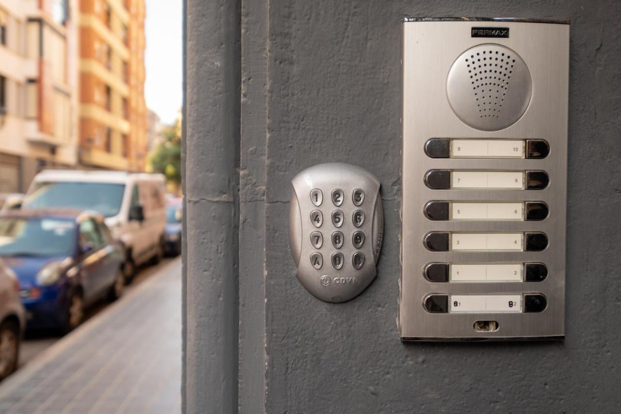 Modern, Stylish & Comfortable Apartment Valencia Exterior foto